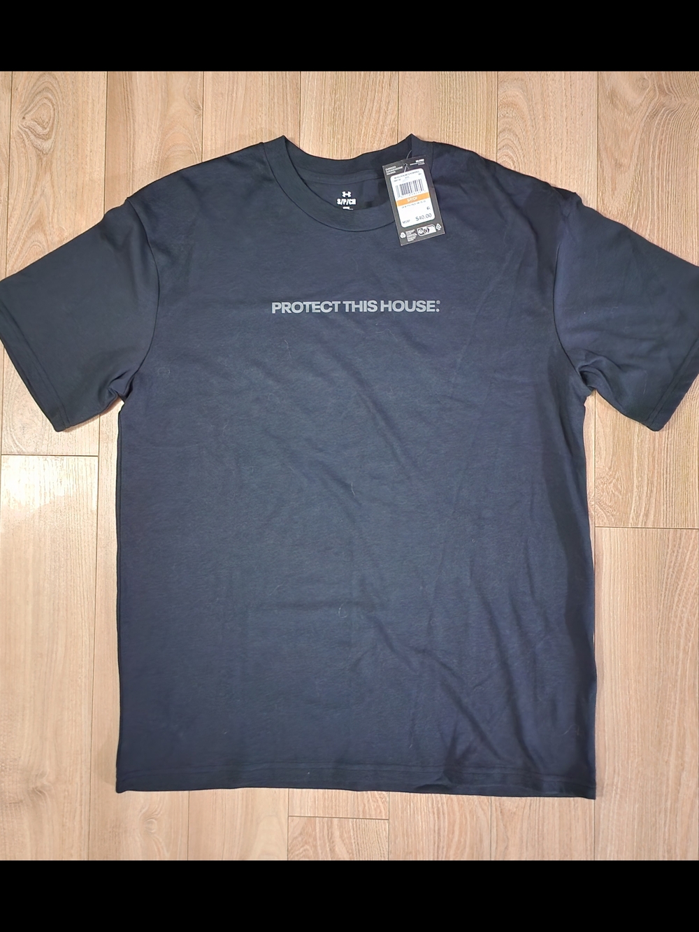 Under Armour Men’s Black Short-Sleeve 'Protect This House' Tee Size: Small NWT